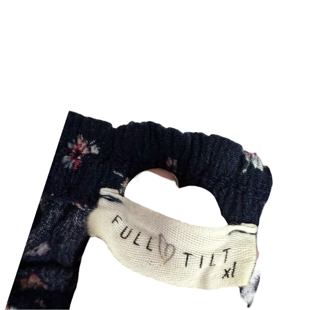 Full Tilt Navy Blue Floral off the shoulder retro stretch Blouse - Picture 4 of 5